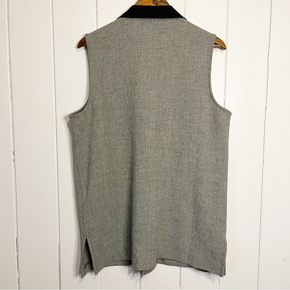 TanJay Grey Embroidered Leaf Design Long Collared Vest. Size 12. - Picture 6 of 6
